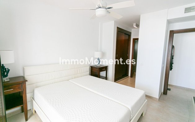 Resale - Apartment - Marbella - Altos de los Monteros