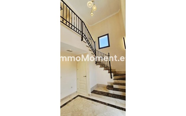 Revente - Villa - Estepona  - Estepona Centro