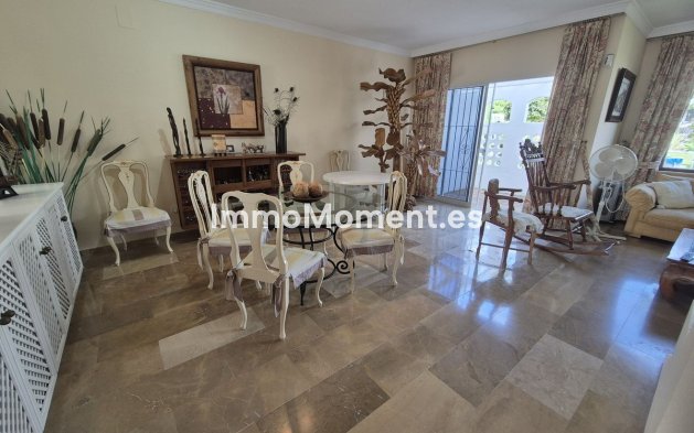 Revente - Maison mitoyenne - Estepona  - Atalaya