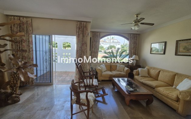 Revente - Maison mitoyenne - Estepona  - Atalaya