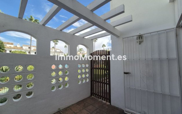 Revente - Maison mitoyenne - Estepona  - Atalaya