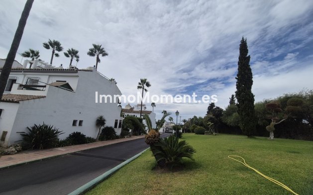 Revente - Maison mitoyenne - Estepona  - Atalaya
