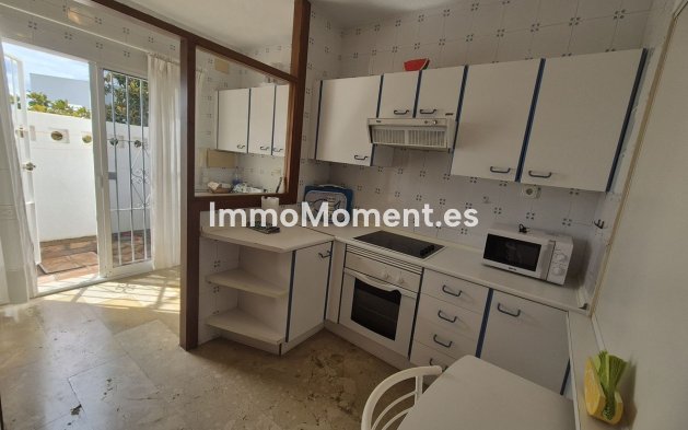 Revente - Maison mitoyenne - Estepona  - Atalaya