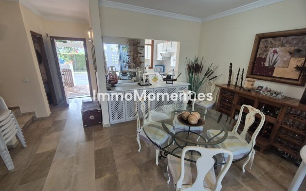 Revente - Maison mitoyenne - Estepona  - Atalaya