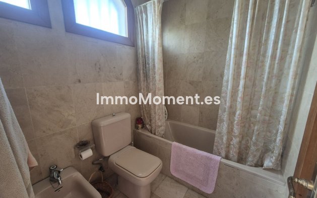 Revente - Maison mitoyenne - Estepona  - Atalaya