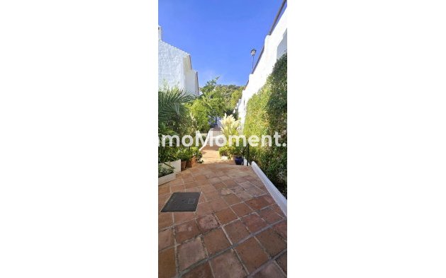 Resale - Townhouse - Marbella - Marbella Centro