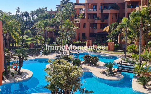 Revente - Appartement - Estepona  - Estepona Centro