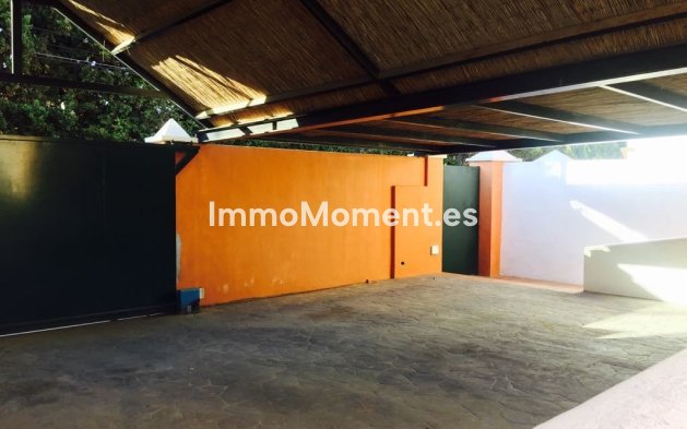 Wiederverkauf - Villa - Estepona  - Estepona Centro