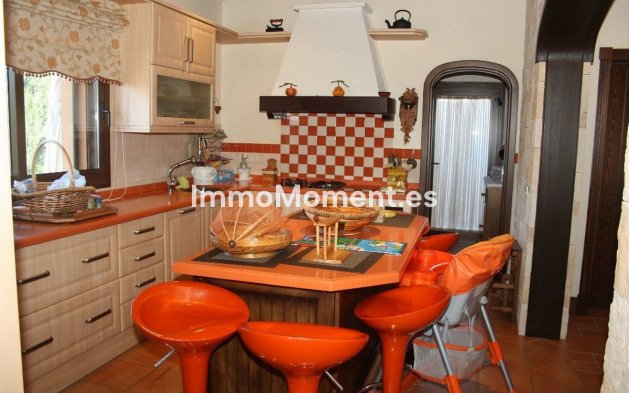 Wiederverkauf - Landhaus - Estepona  - Estepona Centro