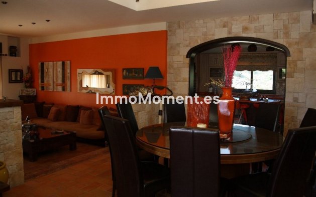 Wiederverkauf - Landhaus - Estepona  - Estepona Centro