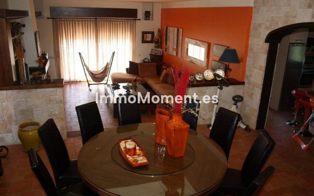 Wiederverkauf - Landhaus - Estepona  - Estepona Centro