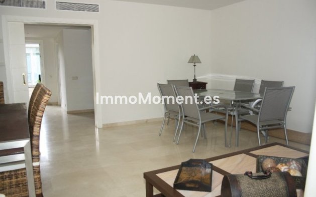 Wiederverkauf - Wohnung - Estepona  - Estepona Centro