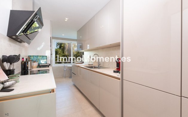 Wiederverkauf - Wohnung - Estepona  - Estepona Centro