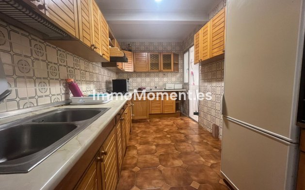 Wiederverkauf - Wohnung - Estepona  - Estepona Centro