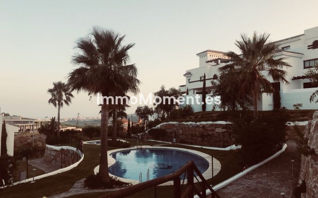 Revente - Appartement - Casares - Doña Julia