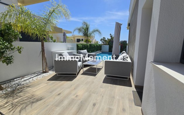 Revente - Villa - Los Montesinos - Los Montesinos Centro