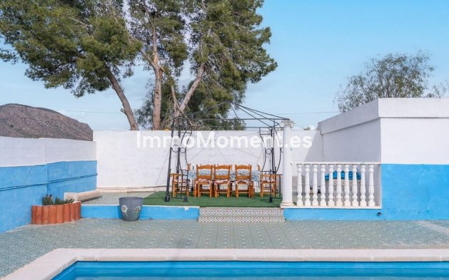 Resale - Country house - Hondón de las Nieves - Hondón de las Nieves Centro