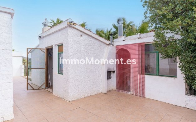 Resale - Country house - Hondón de las Nieves - Hondón de las Nieves Centro