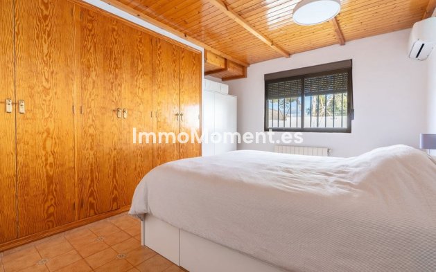 Resale - Country house - Hondón de las Nieves - Hondón de las Nieves Centro