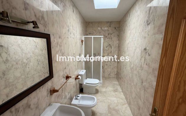 Revente - Maison mitoyenne - Estepona  - Estepona Centro