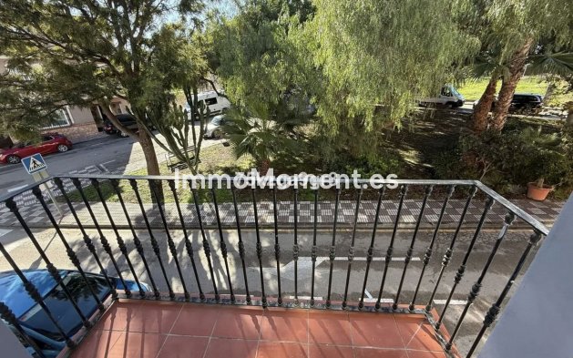 Revente - Maison mitoyenne - Estepona  - Estepona Centro