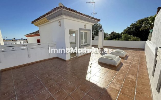 Revente - Maison mitoyenne - Estepona  - Estepona Centro
