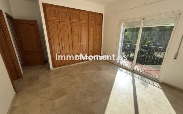 Revente - Maison mitoyenne - Estepona  - Estepona Centro