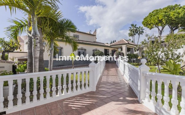 Resale - Villa - Benalmadena - Benalmadena Costa