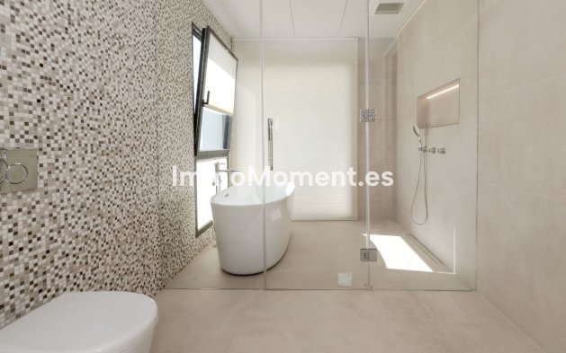 Wiederverkauf - Villa - Benalmadena - Benalmadena Centro