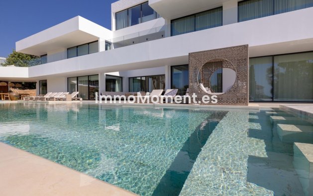 Wiederverkauf - Villa - Benalmadena - Benalmadena Centro