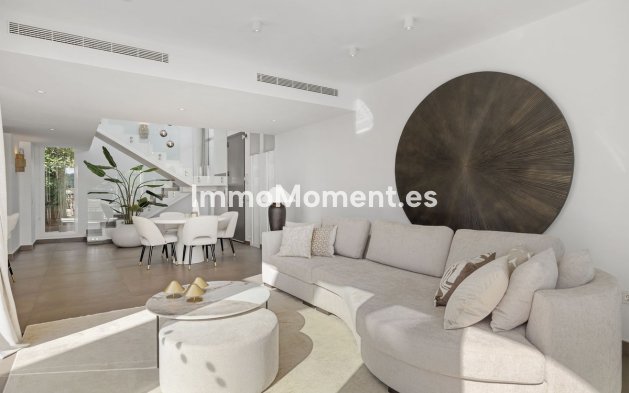 Resale - Villa - Mijas - Mijas Centro