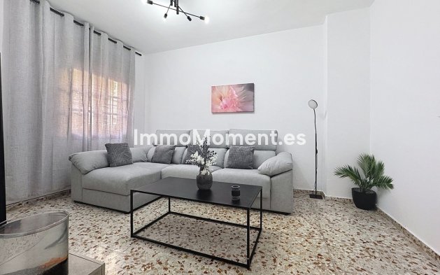 Revente - Villa - Estepona  - Estepona Centro