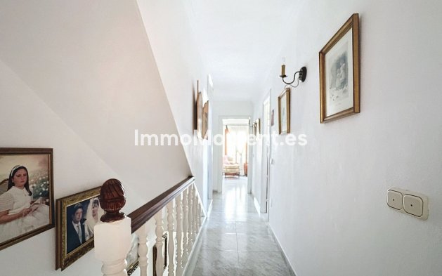 Revente - Villa - Estepona  - Estepona Centro