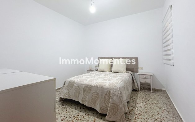 Revente - Villa - Estepona  - Estepona Centro