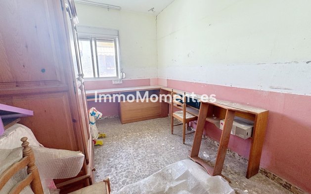 Wiederverkauf - Reihenhaus - Estepona  - Estepona Centro