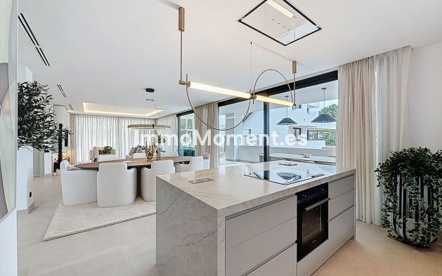 Wiederverkauf - Villa - Marbella - Nagüeles