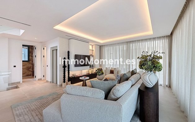 Wiederverkauf - Villa - Marbella - Nagüeles