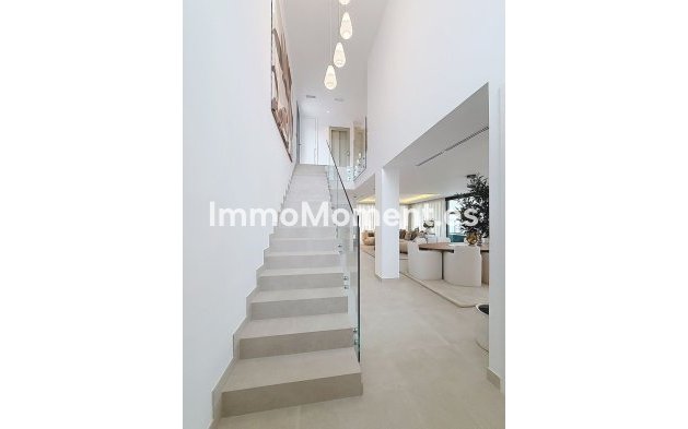 Wiederverkauf - Villa - Marbella - Nagüeles