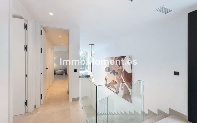 Wiederverkauf - Villa - Marbella - Nagüeles