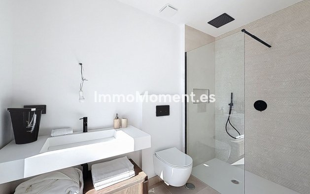 Wiederverkauf - Villa - Marbella - Nagüeles