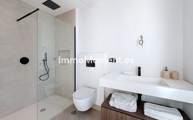 Wiederverkauf - Villa - Marbella - Nagüeles