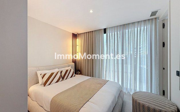 Wiederverkauf - Villa - Marbella - Nagüeles