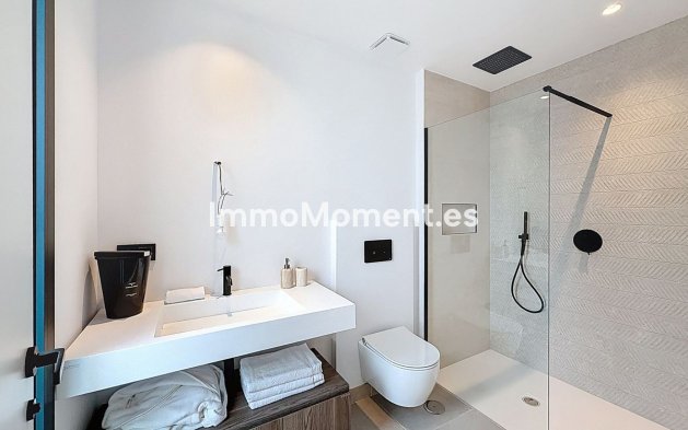 Wiederverkauf - Villa - Marbella - Nagüeles