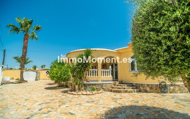 Wiederverkauf - Villa - Torrevieja - La Siesta