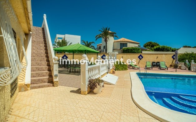 Wiederverkauf - Villa - Torrevieja - La Siesta