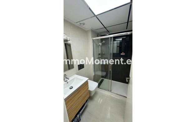 Wiederverkauf - Wohnung - Torrevieja - Torrevieja Centro