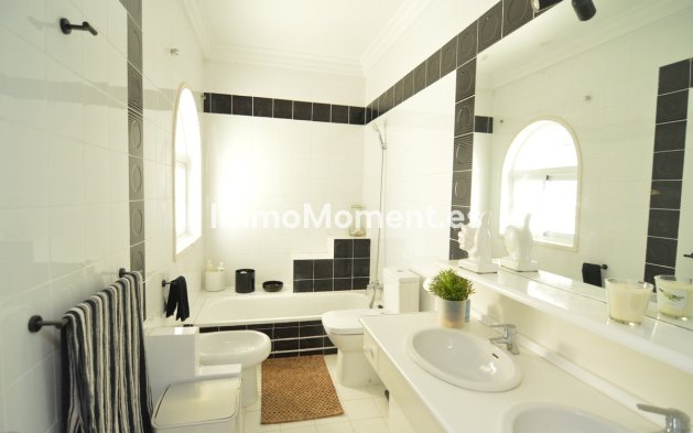 Wiederverkauf - Villa - Torrevieja - Torrevieja Centro