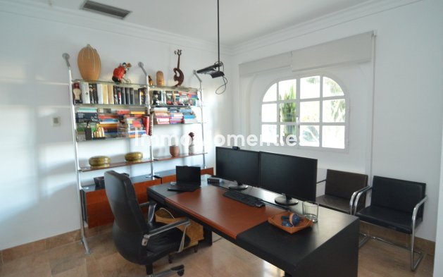 Wiederverkauf - Villa - Torrevieja - Torrevieja Centro