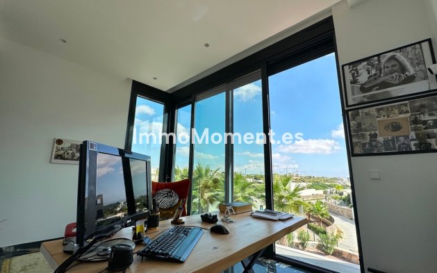 Wiederverkauf - Villa - Orihuela - Las Colinas Golf