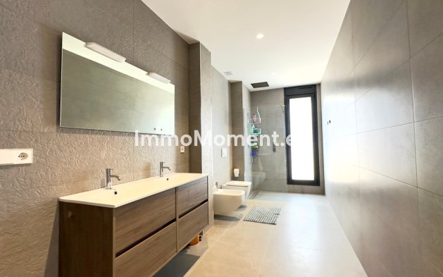 Wiederverkauf - Villa - Orihuela - Las Colinas Golf